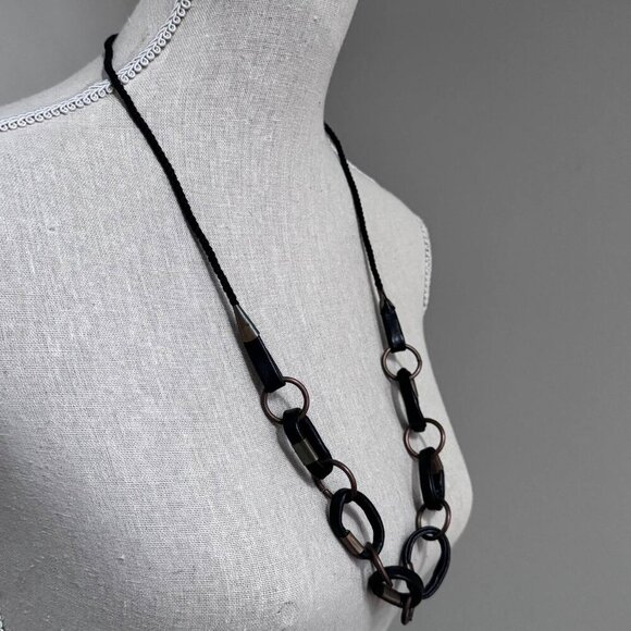 Vintage ‘90s Real Leather, Metal and Rope Necklace - Picture 6 of 8